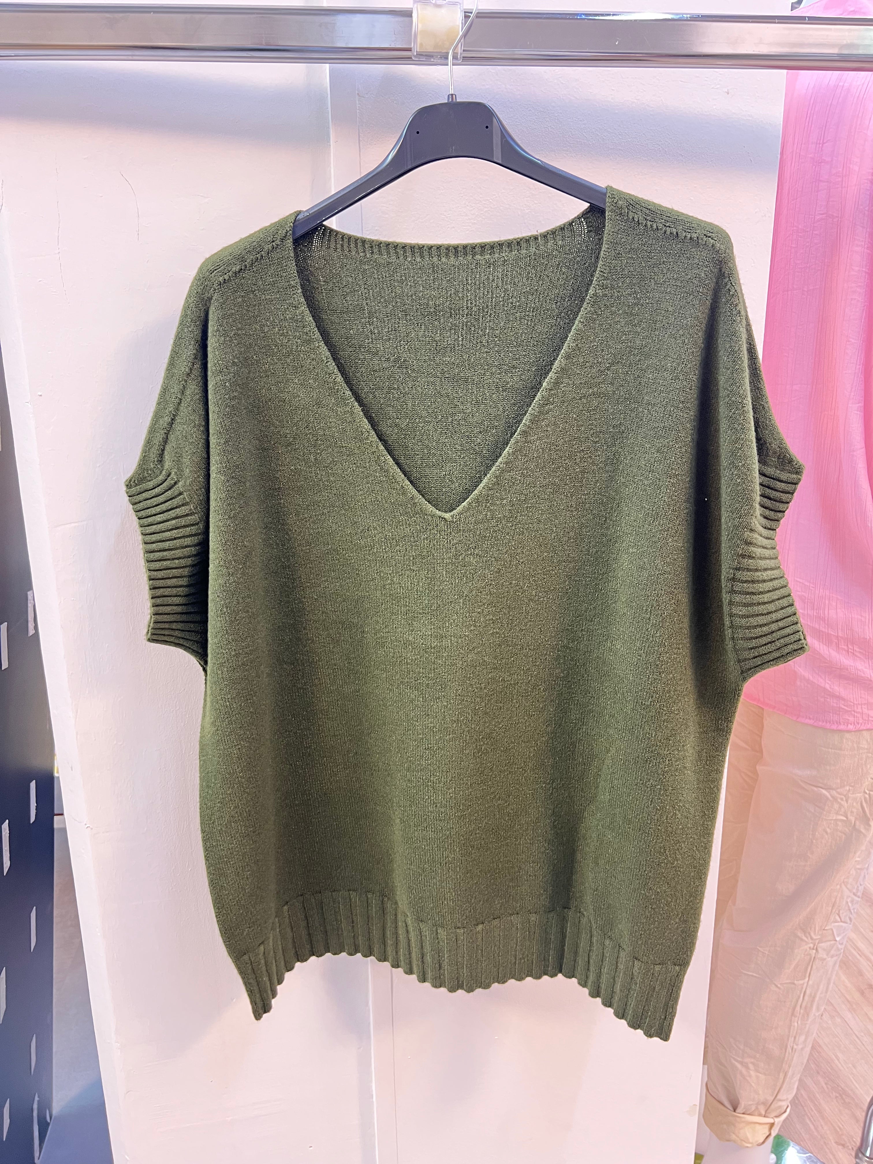 Art. 26166 Pulli V-Ausschnitt