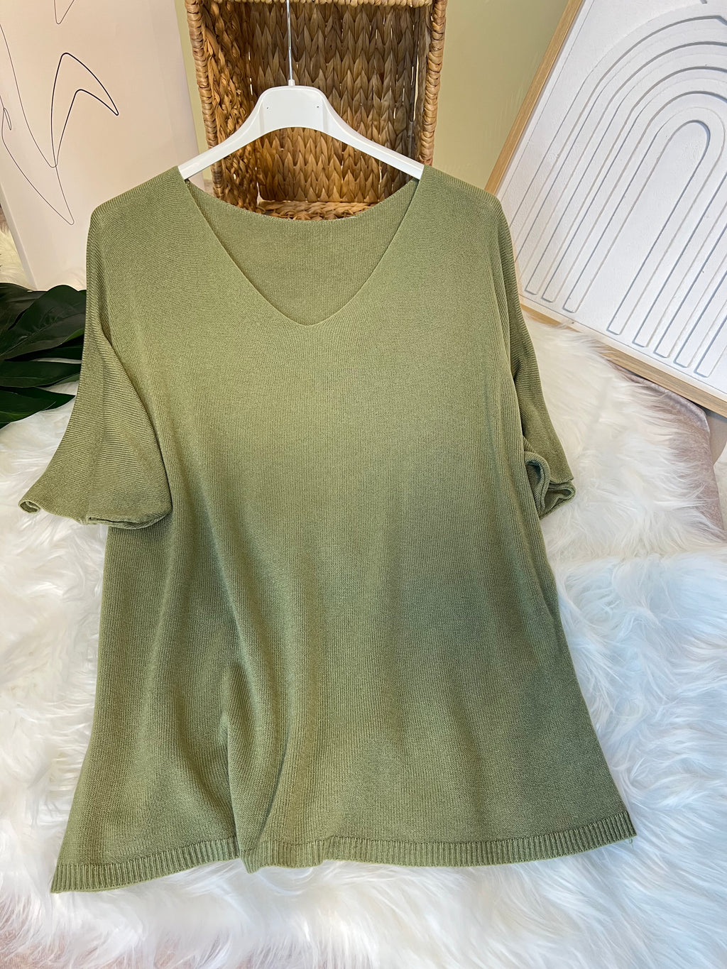 V-Ausschnitt Pullover für Damen - Komfortabel und Stilvoll - Perfekt für den Alltag und Freizeit
